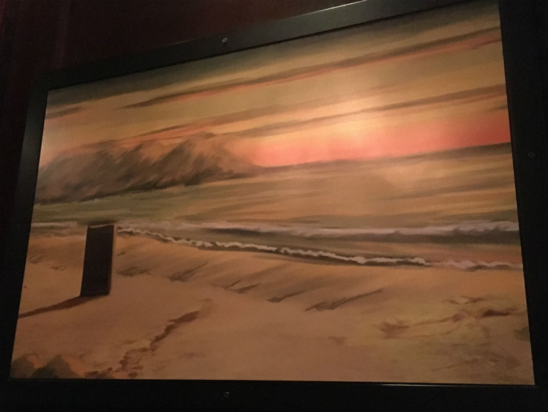Illustration for article titled A San Diego Bar Transformed Into The Dark Tower's Dixie Pig Last Night